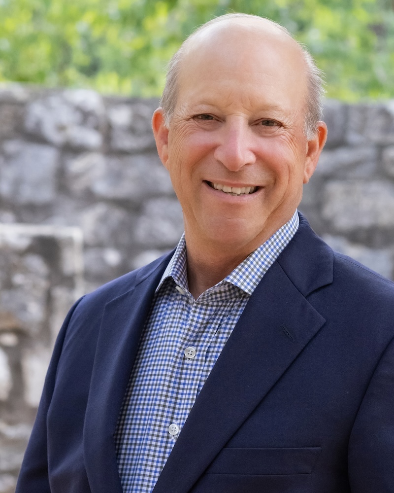 DAVID LADENSOHN Headshot Vertical